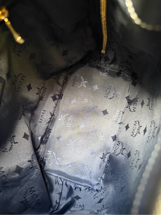 MCM Beige and Navy Visetos Logo Canvas Backpack with Gold Hardware main image 4